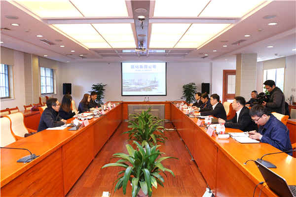 工匠之国 友人来巨化,谈什么