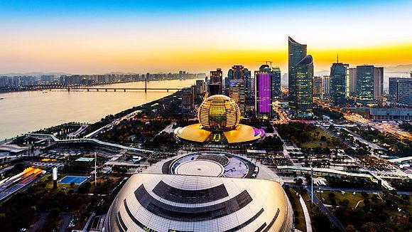 杭州余杭区国土规划公示 拟打造"两廊一轴, 一核三片"总体格局